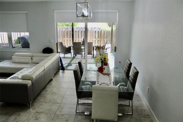 2 of 6 - 1463 Se 24th Terrace, Homestead, FL