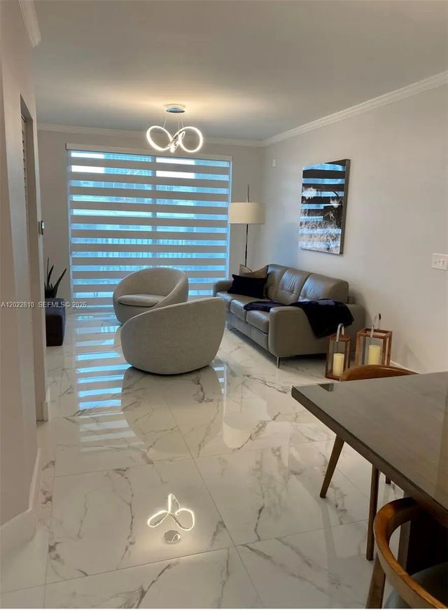 4 of 29 - 17125 N Bay Road #3609, Sunny Isles Beach, FL