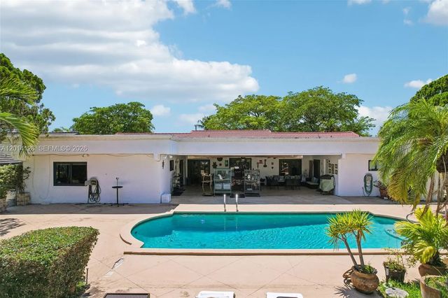 5 of 53 - 19805 Ne 22nd Avenue, Miami, FL