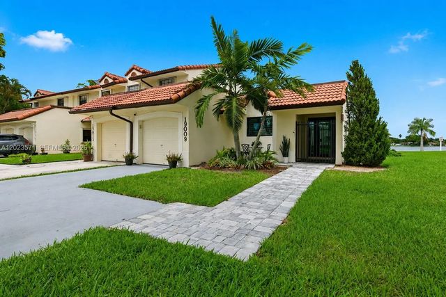 4 of 37 - 19009 Nw 64th Court, Hialeah, FL