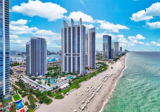 5 of 30 - 18001 Collins Avenue #2010, Sunny Isles Beach, FL
