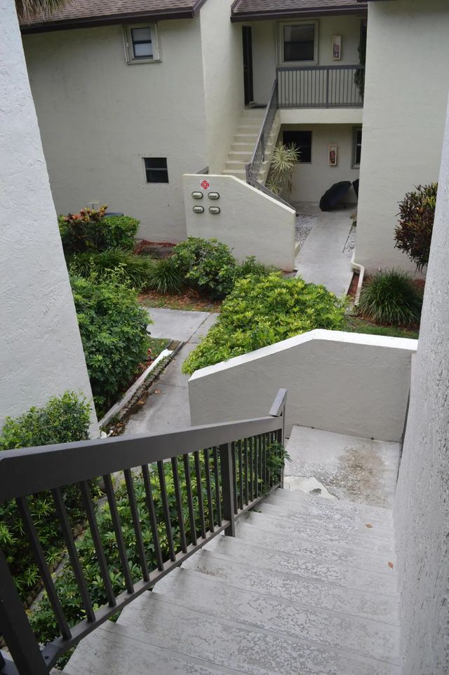 5 of 30 - 3511 Cocoplum Circle, Coconut Creek, FL