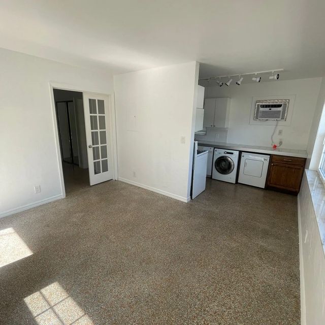 3 of 11 - 1429 N Andrews Avenue, Fort Lauderdale, FL