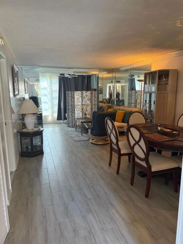 9401 Sunrise Lakes Boulevard #109, Sunrise