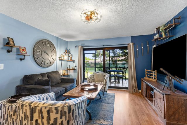 4 of 36 - 1201 Se Parkview Place #g4, Stuart, FL