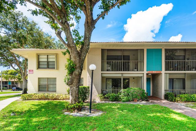 2 of 25 - 9810 Pineapple Tree Drive #101, Boynton Beach, FL