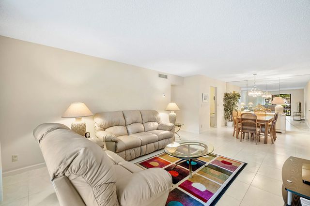 3 of 25 - 9810 Pineapple Tree Drive #101, Boynton Beach, FL