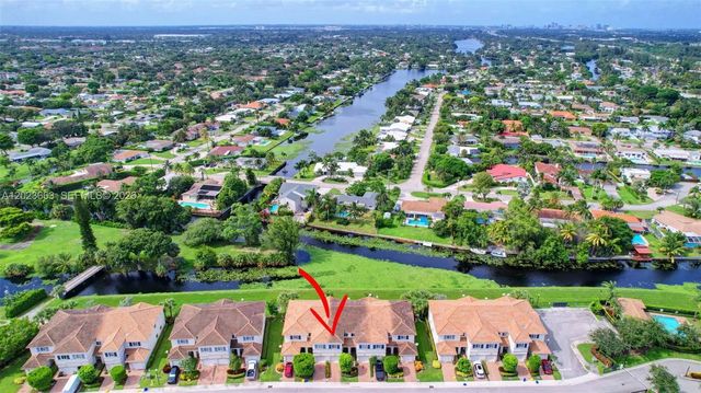 2 of 38 - 1119 Vermilion Drive, Lake Worth, FL