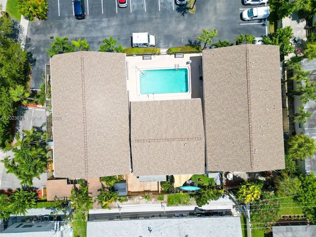 4 of 72 - 1910 Ne 5th Street #107, Deerfield Beach, FL