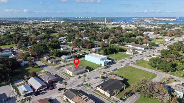 4 of 6 - 1140 Avenue D, Fort Pierce, FL