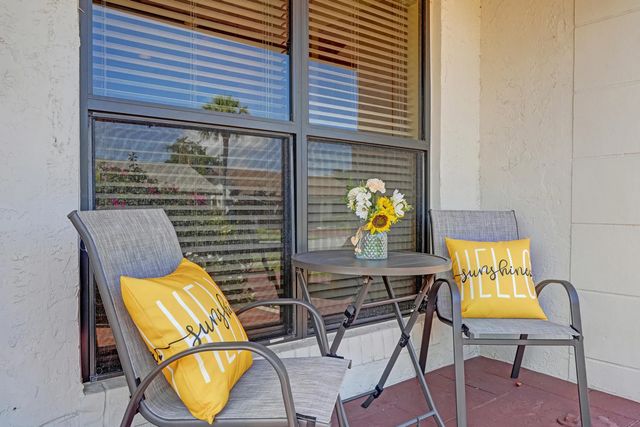 5 of 95 - 2105 Sw 17th Circle, Deerfield Beach, FL