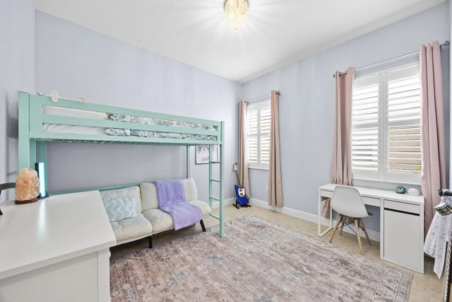 5 of 37 - 2101 Belcara Court, Royal Palm Beach, FL