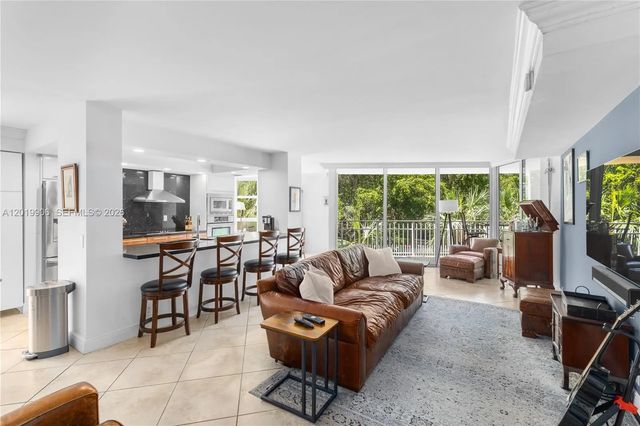 5 of 52 - 2000 Towerside Terrace #311, Miami, FL