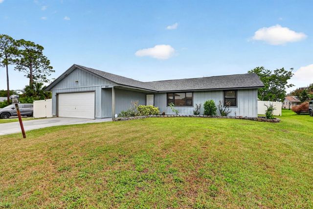 2 of 40 - 641 Se Streamlet Avenue, Port St. Lucie, FL