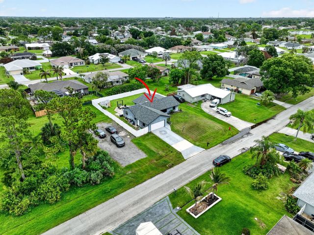 5 of 40 - 641 Se Streamlet Avenue, Port St. Lucie, FL