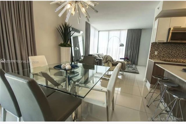 3 of 24 - 5300 Paseo Boulevard #401, Doral, FL