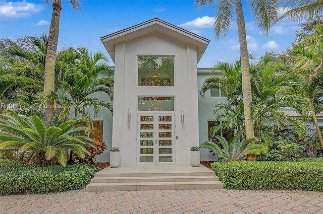 2 of 38 - 5790 Sw 96th Street, Pinecrest, FL