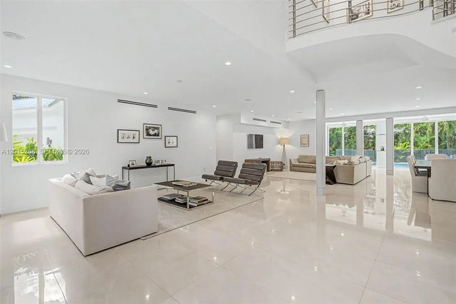 5 of 38 - 5790 Sw 96th Street, Pinecrest, FL