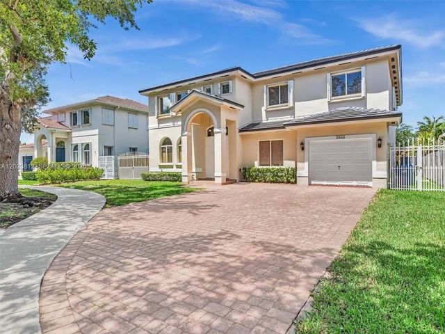 2864 Sw 138th Path, Miami