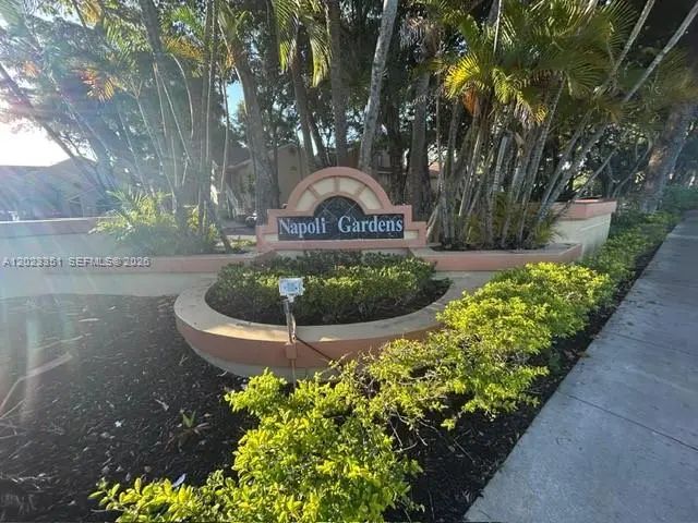 977 Coral Club Drive #977, Coral Springs