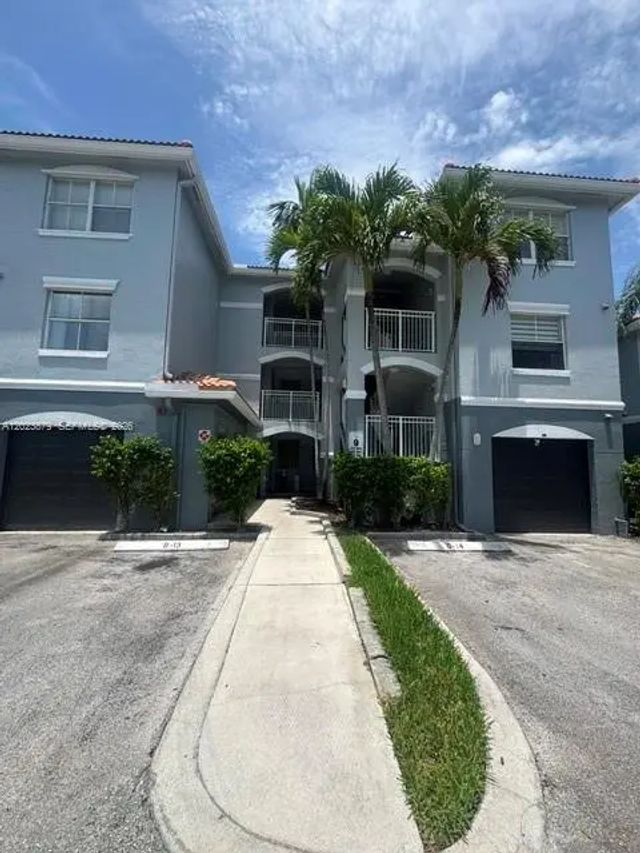 4 of 22 - 150 Nw 96th Avenue #9-307, Pembroke Pines, FL