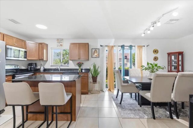 2 of 28 - 1340 Sw 53rd Avenue, North Lauderdale, FL