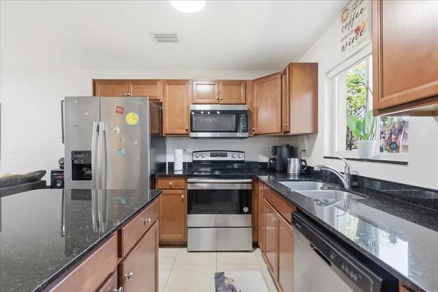 3 of 28 - 1340 Sw 53rd Avenue, North Lauderdale, FL