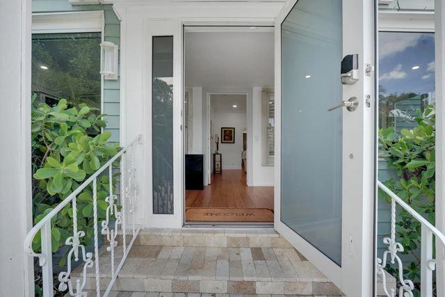 3 of 49 - 1216 Se 1st Street, Fort Lauderdale, FL