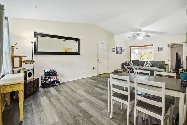 5 of 24 - 203 E Easy Street, Fort Pierce, FL