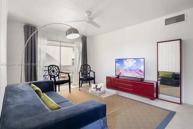 3 of 22 - 8701 Sw 141st Street #l5, Palmetto Bay, FL