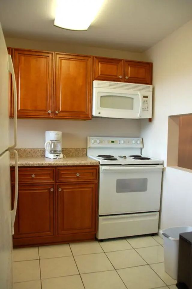 4 of 25 - 2881 N Pine Island Road, Sunrise, FL