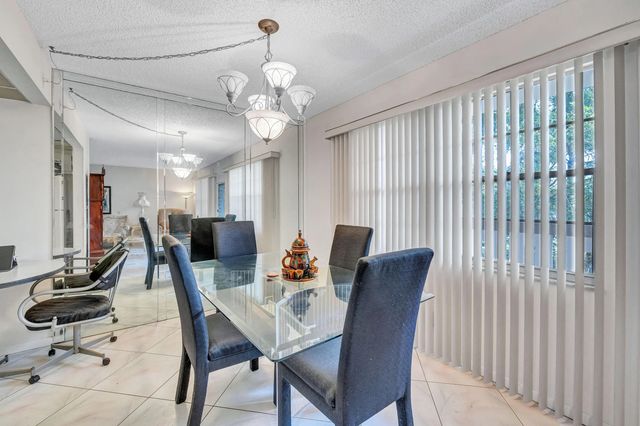 4 of 18 - 1902 Bermuda Circle #l2, Coconut Creek, FL