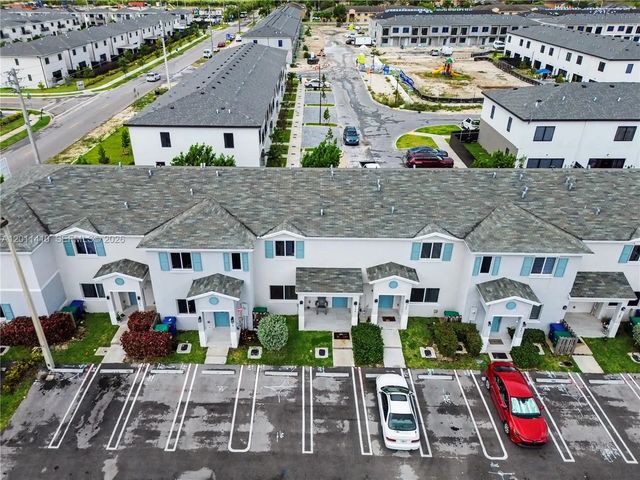5 of 39 - 356 Nw 12th Place, Florida City, FL