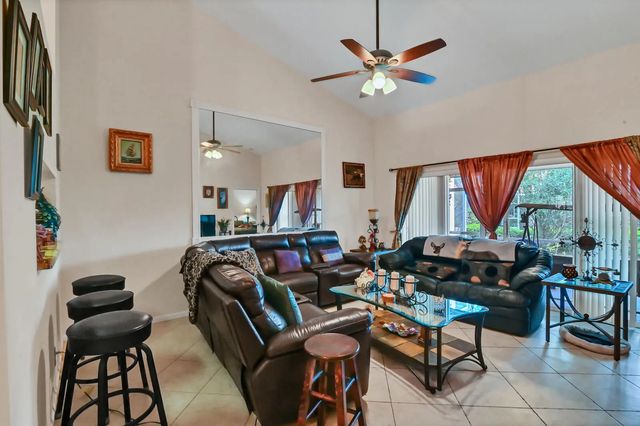 5 of 22 - 8072 Key West Lane, Boynton Beach, FL
