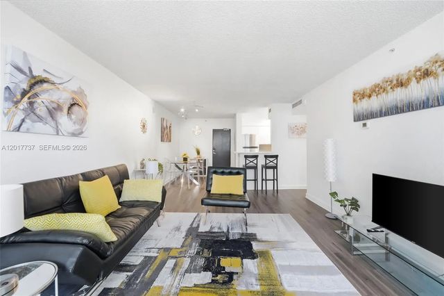 2 of 32 - 1500 Bay Road #666s, Miami Beach, FL