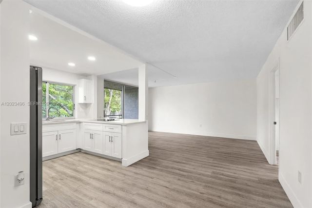 4 of 30 - 9091 Lime Bay Boulevard #304, Tamarac, FL