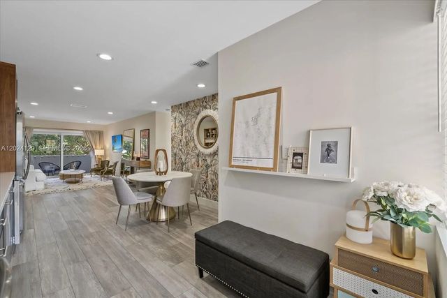 5 of 36 - 300 Galen Drive #306, Key Biscayne, FL