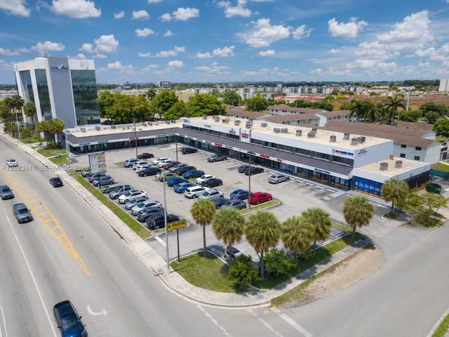 4355 W 16th Avenue #211, Hialeah