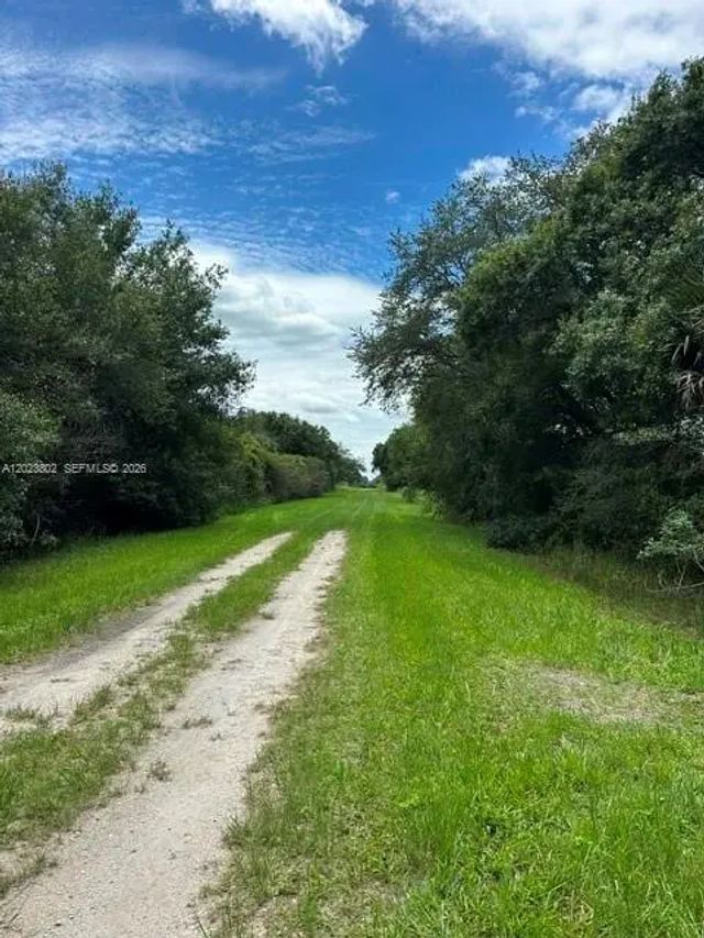 2 of 5 - 130 S Brida, Clewiston, FL