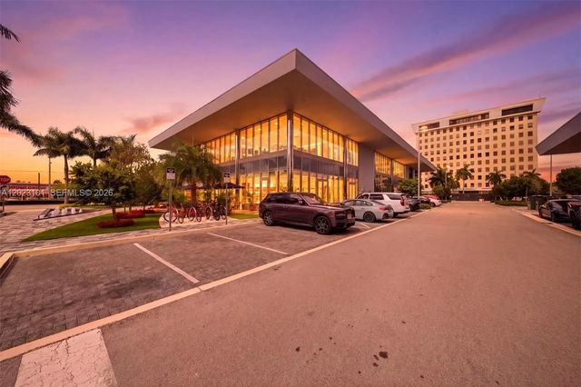 4 of 25 - 1006 E Hallandale Beach Boulevard #units 4-101, 4-102, 4-103, Hallandale Beach, FL
