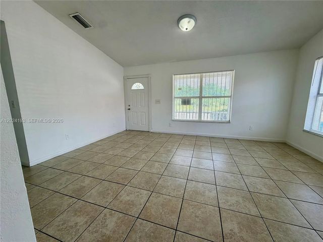 4 of 20 - 408 Nw 12th Street, Florida City, FL