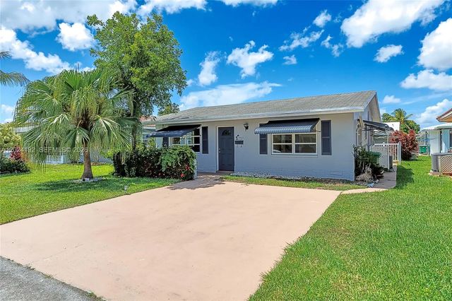 8521 Nw 57th Court, Tamarac