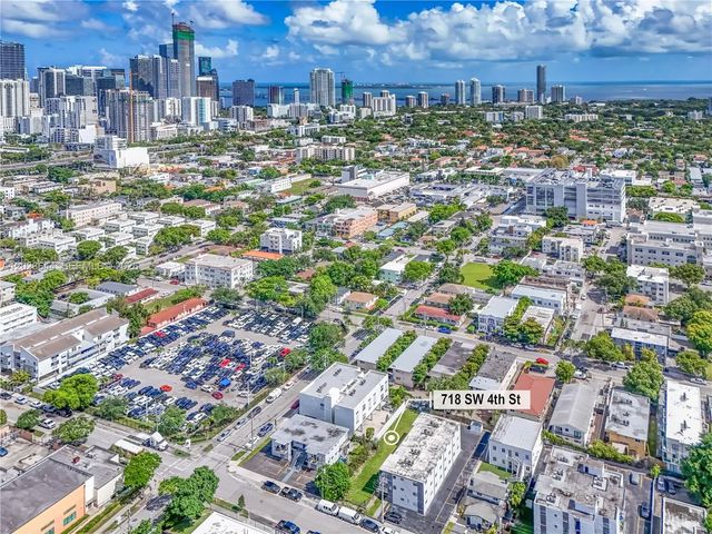 4 of 11 - 718 Sw 4th Street, Miami, FL