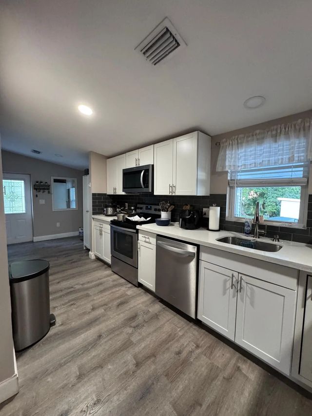 3 of 16 - 3899 Redman Parkway #143, Boynton Beach, FL