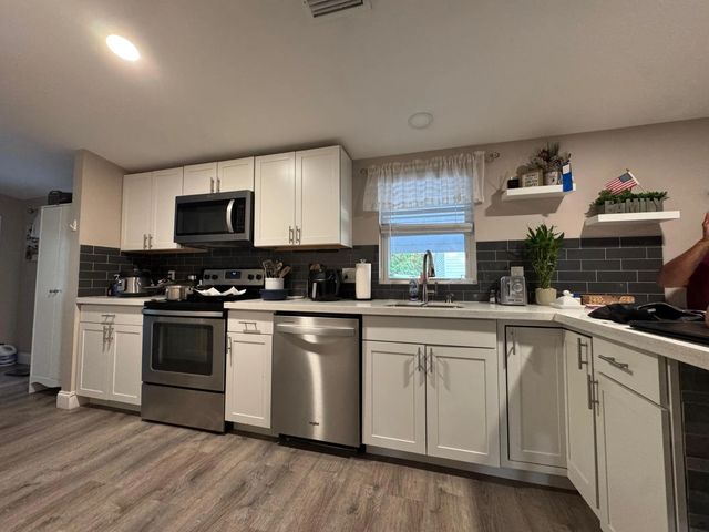 4 of 16 - 3899 Redman Parkway #143, Boynton Beach, FL