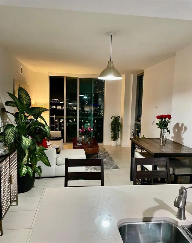 3 of 27 - 333 Ne 24th Street #1108, Miami, FL