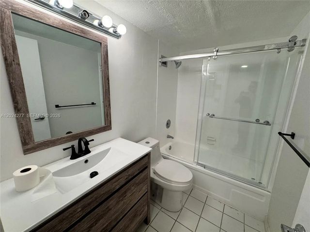 3 of 22 - 1650 Ne 115th Street, Miami, FL