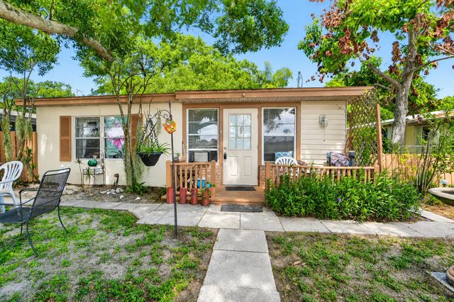 2 of 22 - 2666 12th Avenue, Vero Beach, FL