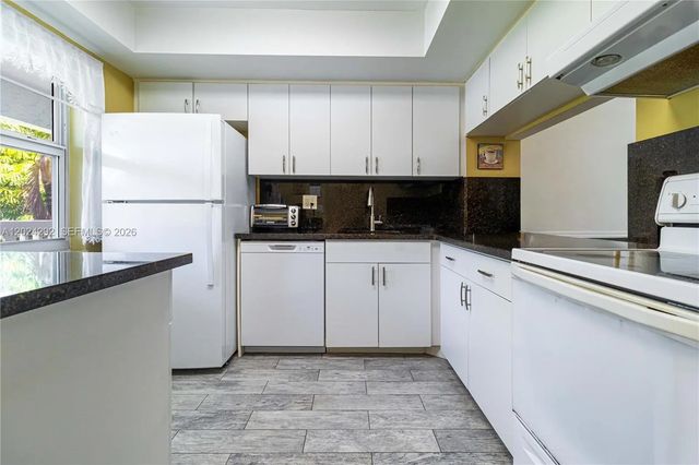 9780 N Marina Boulevard #424, Boca Raton