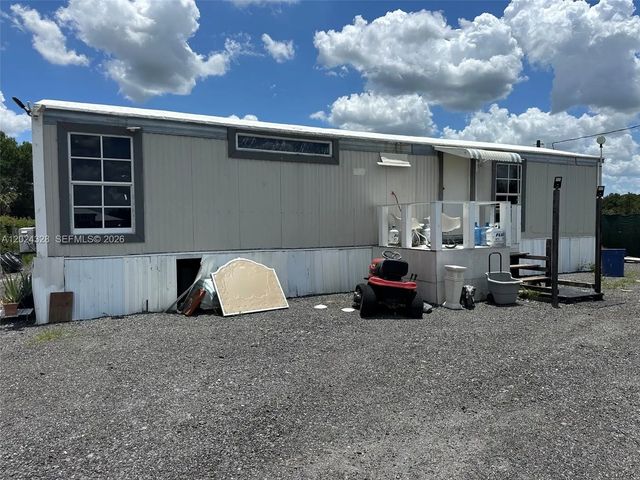 2 of 26 - 625 N Quebrada, Clewiston, FL
